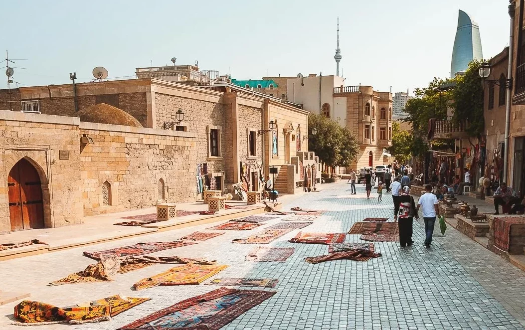 baku travel tips - azerbaijan tours